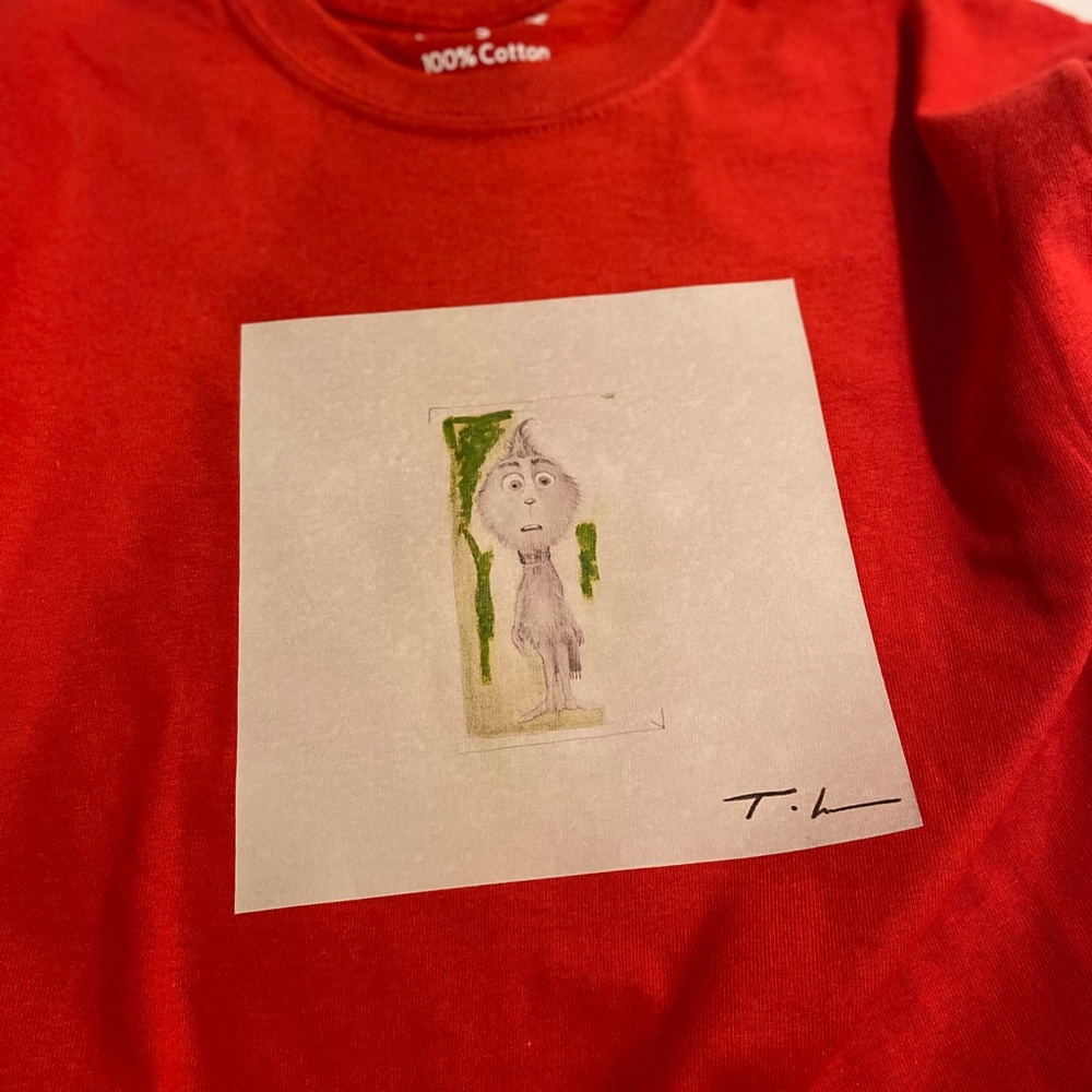 Art On Fabric cozybeanz The Grinch Tee - Picture 5 of 7